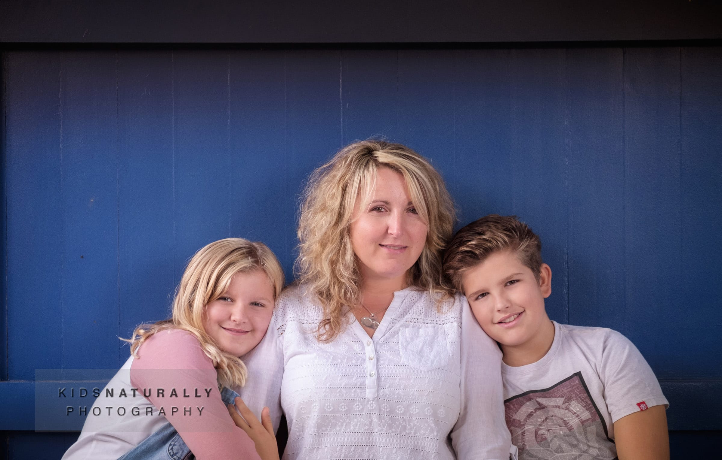 family-photographer-worcester-mother-and-children